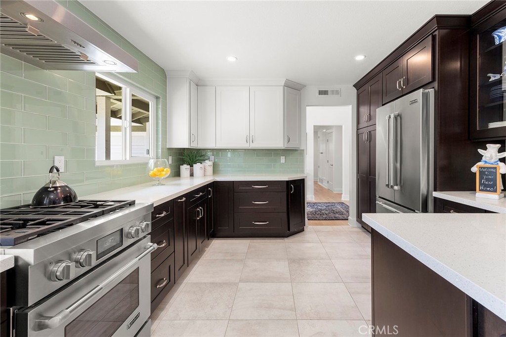 2940 Arlington Avenue