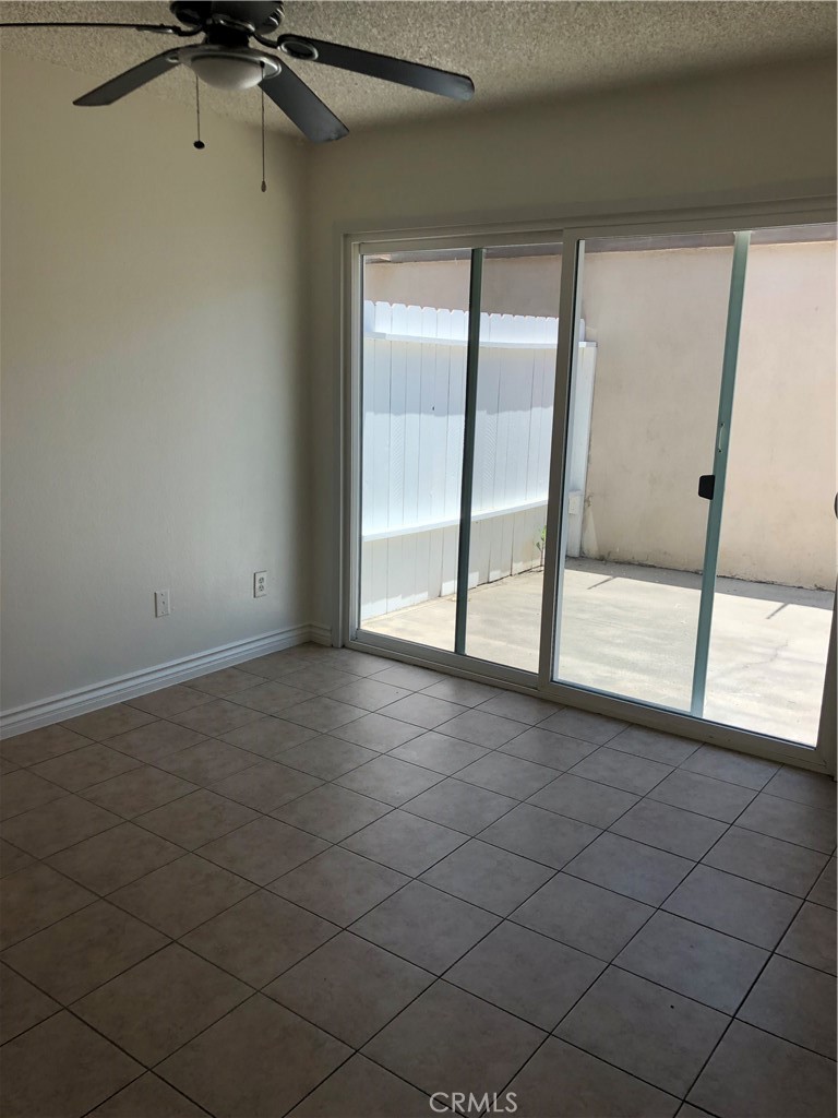 3733 N Harbor Boulevard 23