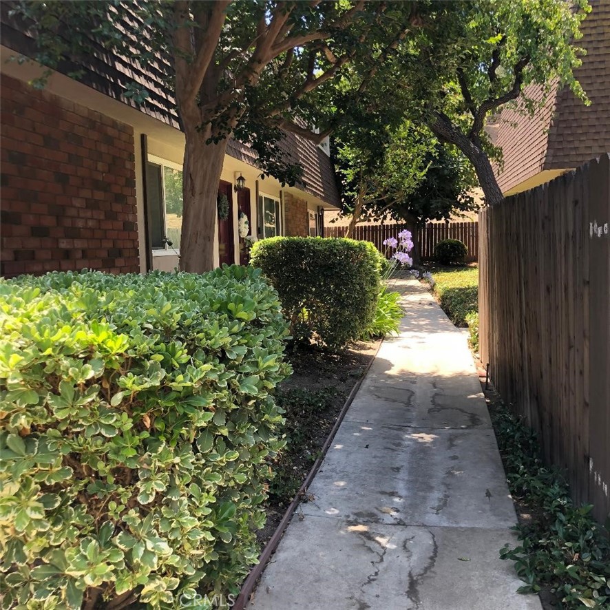 3733 N Harbor Boulevard 23