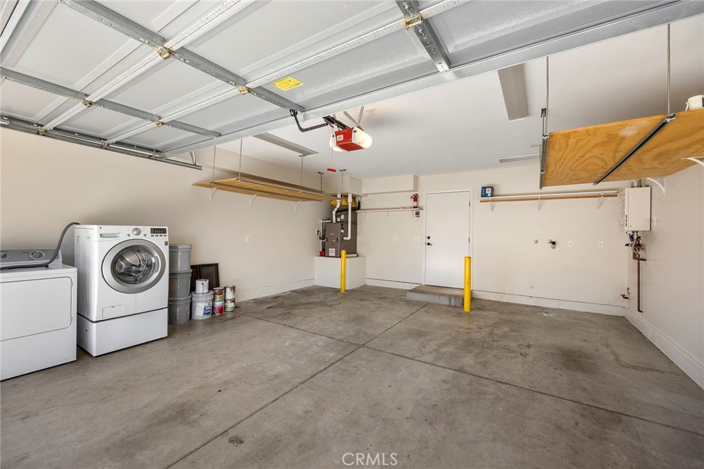 615 E Commonwealth Ave.