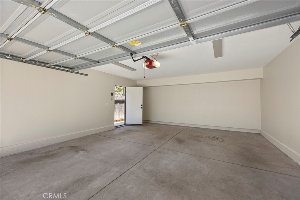 615 E Commonwealth Ave.