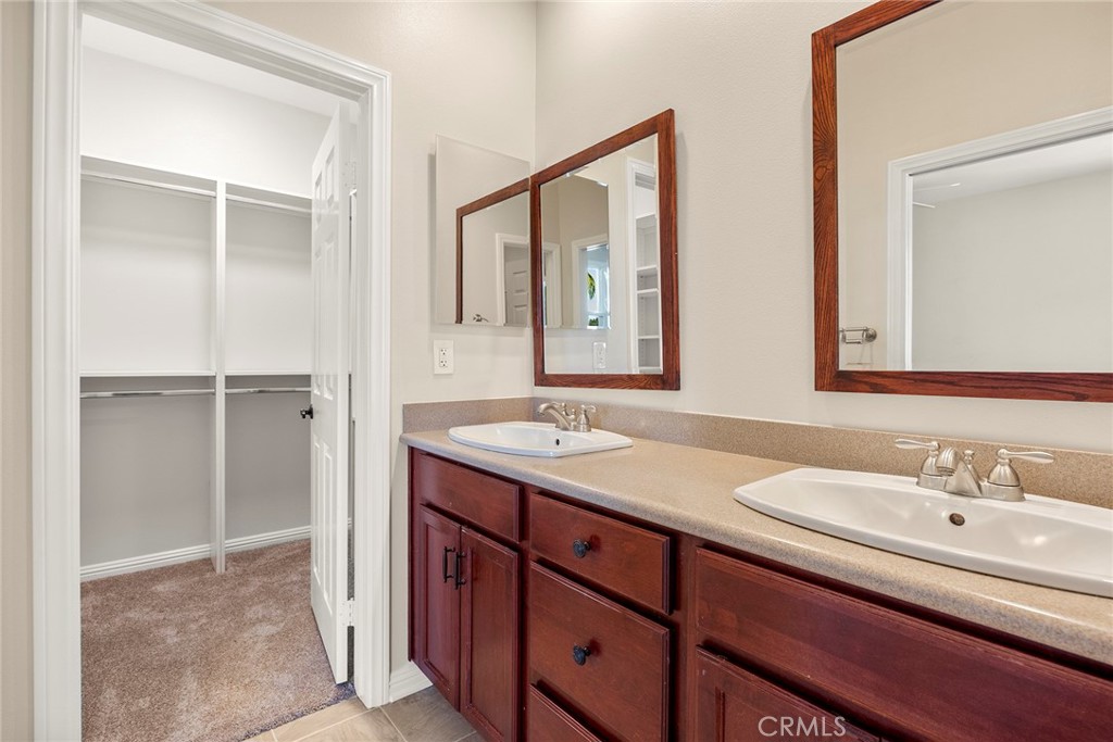 615 E Commonwealth Ave.