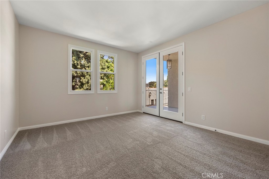 615 E Commonwealth Ave.