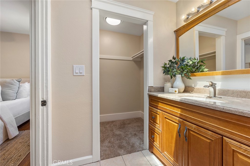 615 E Commonwealth Ave.