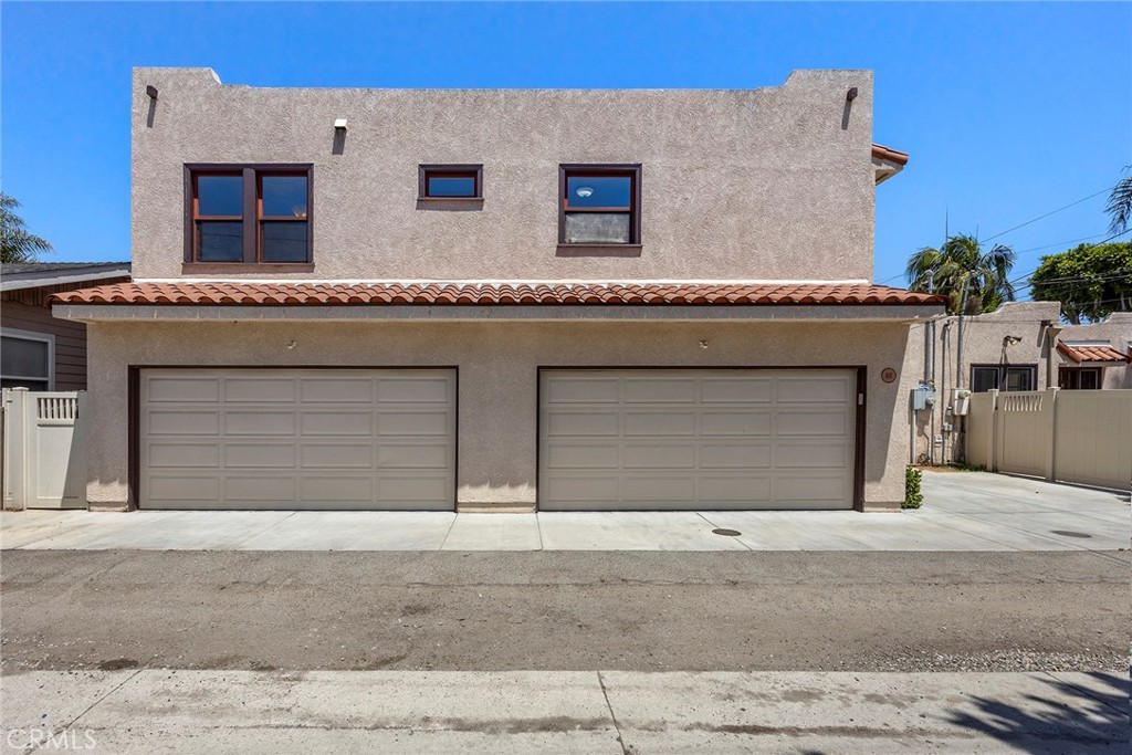 615 E Commonwealth Ave.