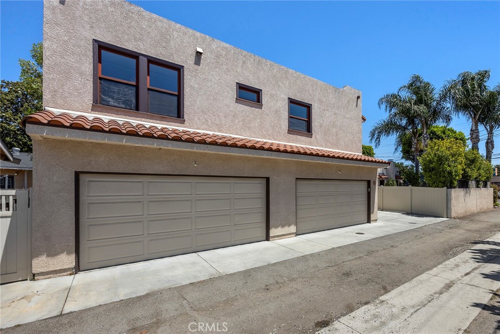 615 E Commonwealth Ave.