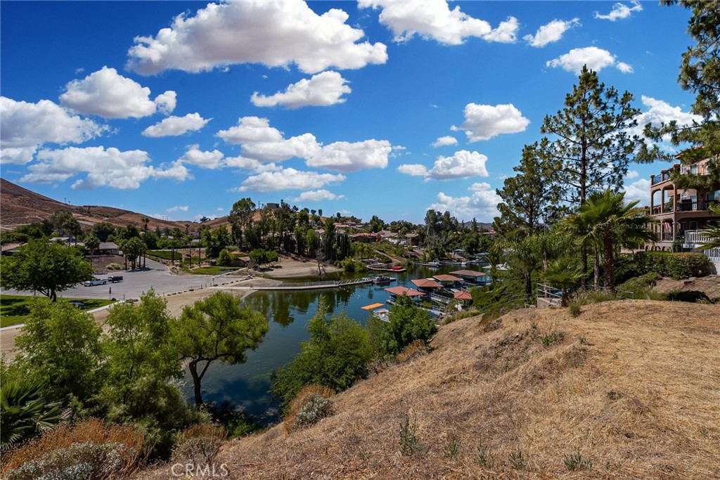 22036 San Joaquin Drive W