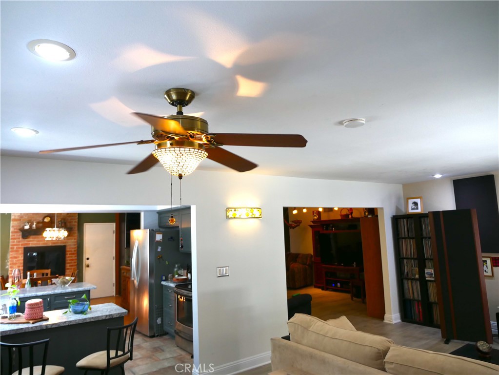 318 Navajo Springs Road