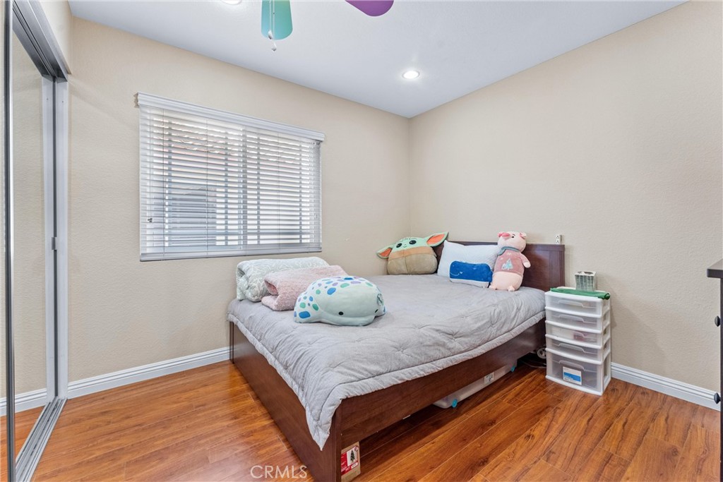 13564 Anochecer Avenue