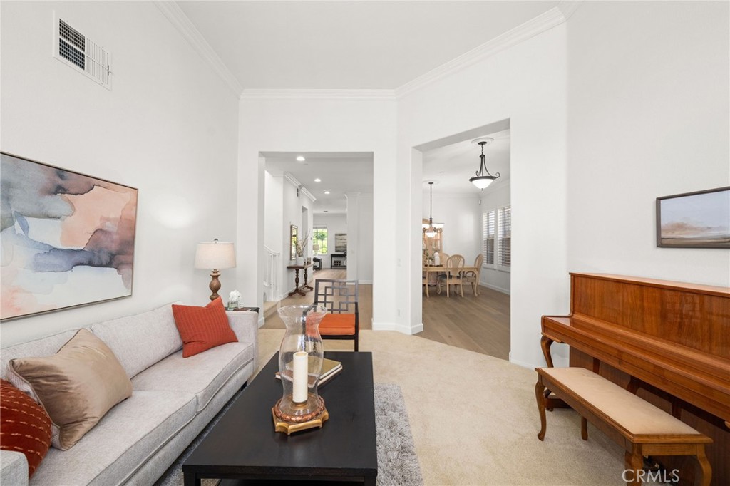 3983 Grandview Drive