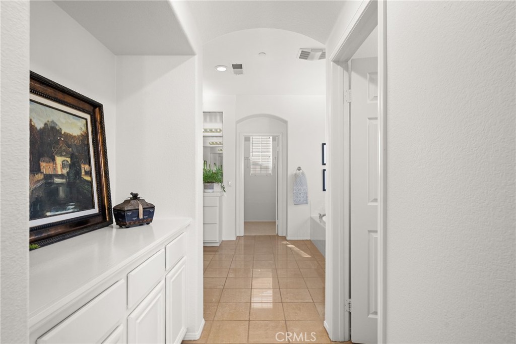 3983 Grandview Drive