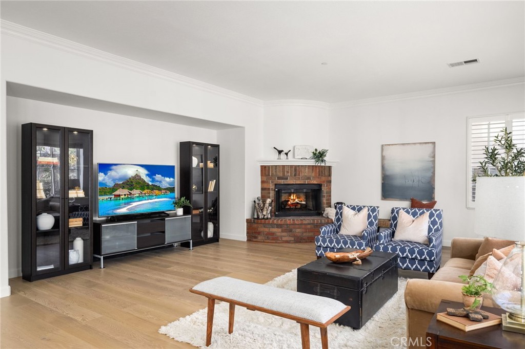 3983 Grandview Drive