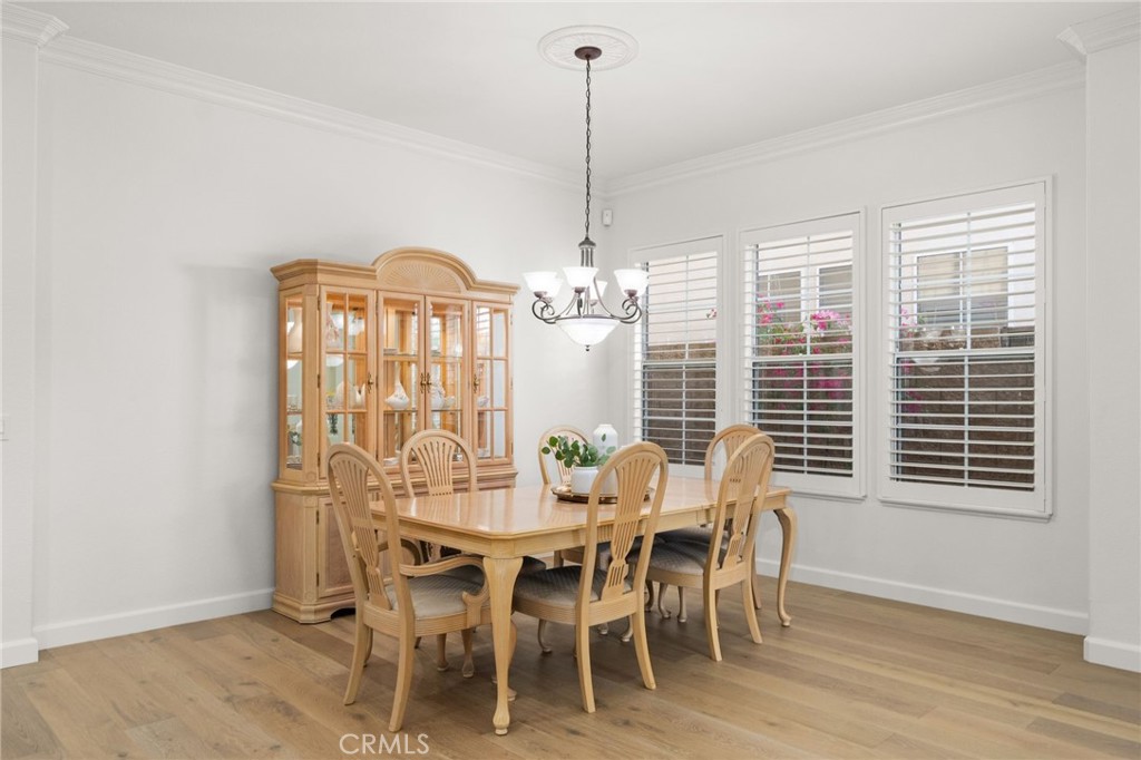 3983 Grandview Drive