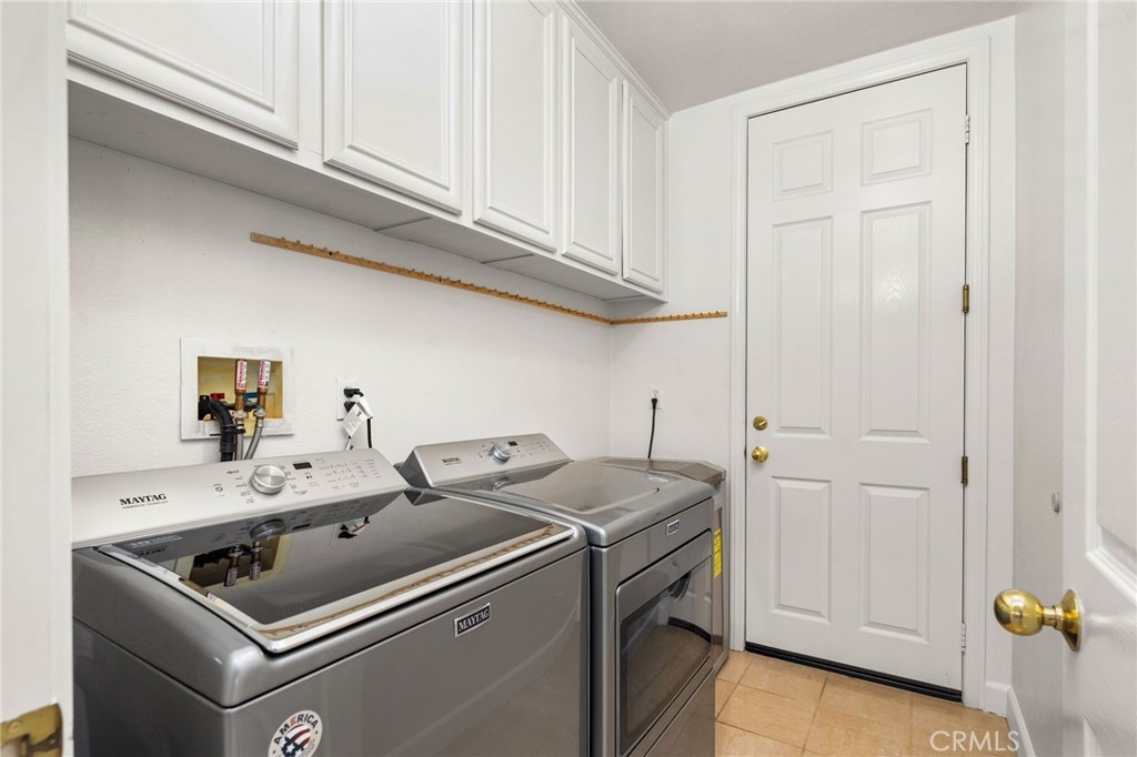 3983 Grandview Drive