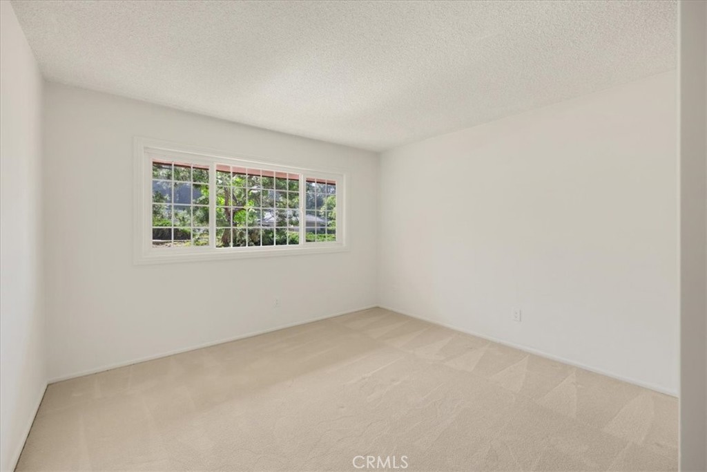 5833 Briartree Drive