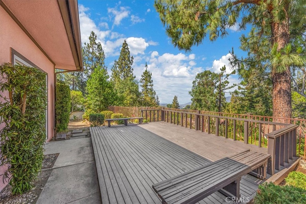 5833 Briartree Drive