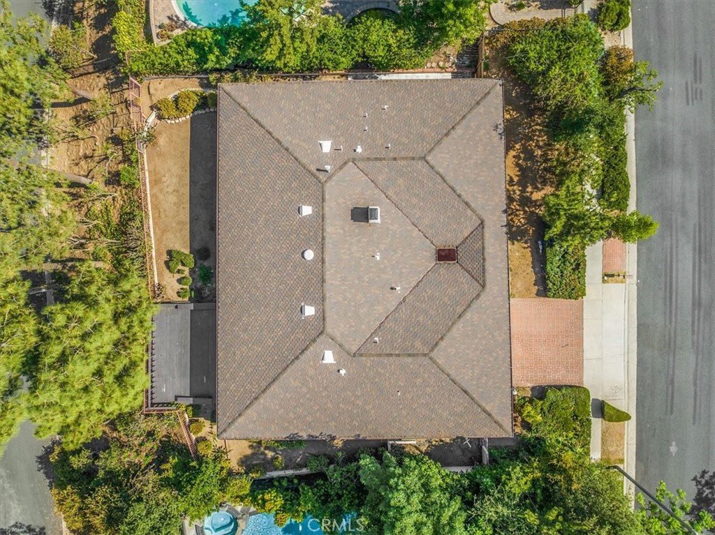 5833 Briartree Drive