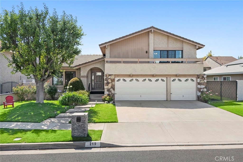 219 San Clemente Lane