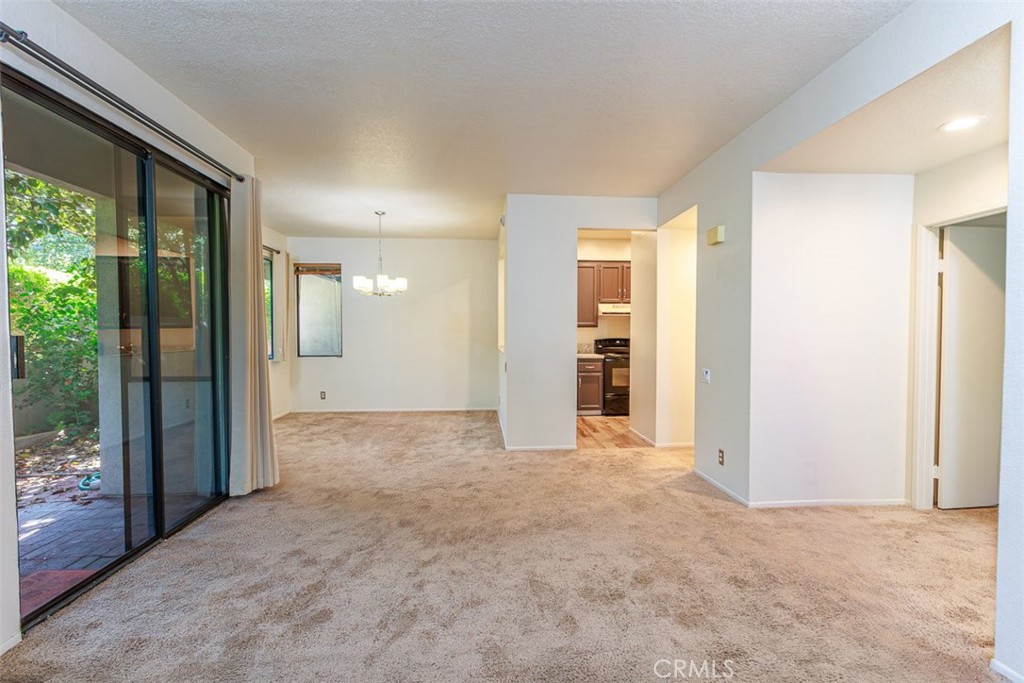 5744 E Creekside Avenue 60