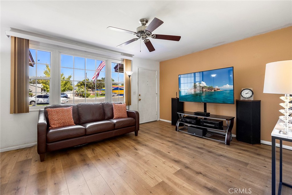213 S Courtney Place