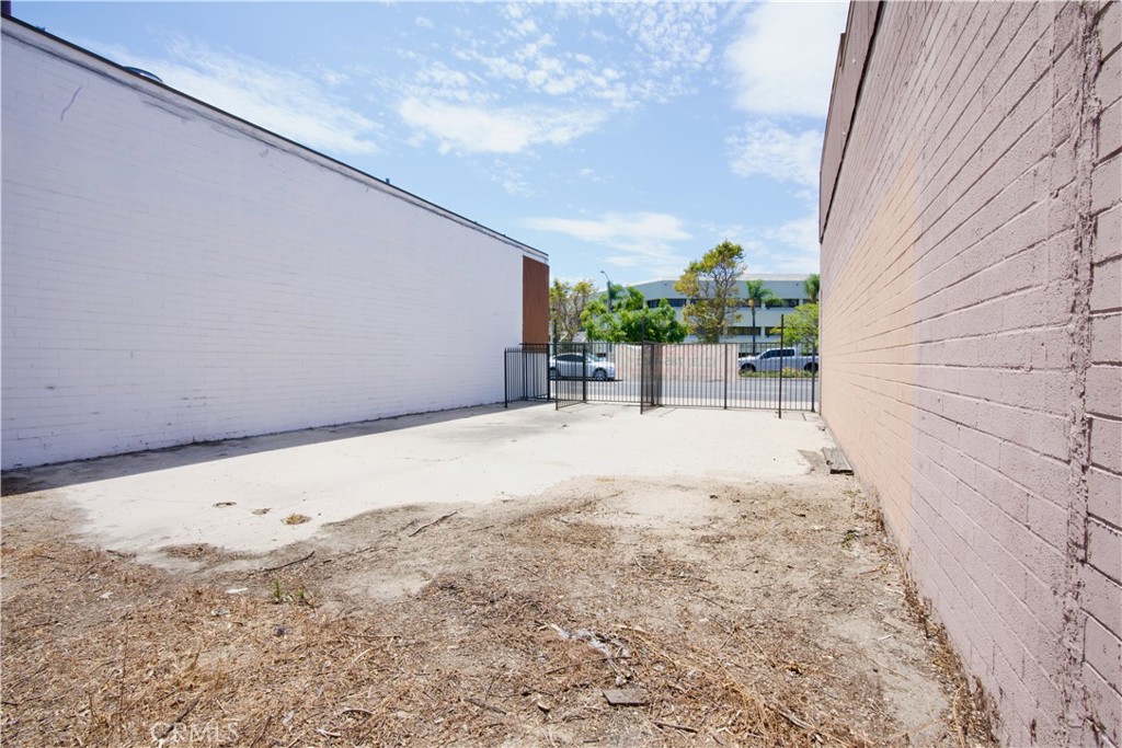 6296 Beach Boulevard