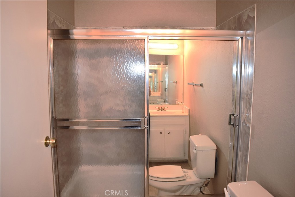 418 E Blueridge Avenue 420