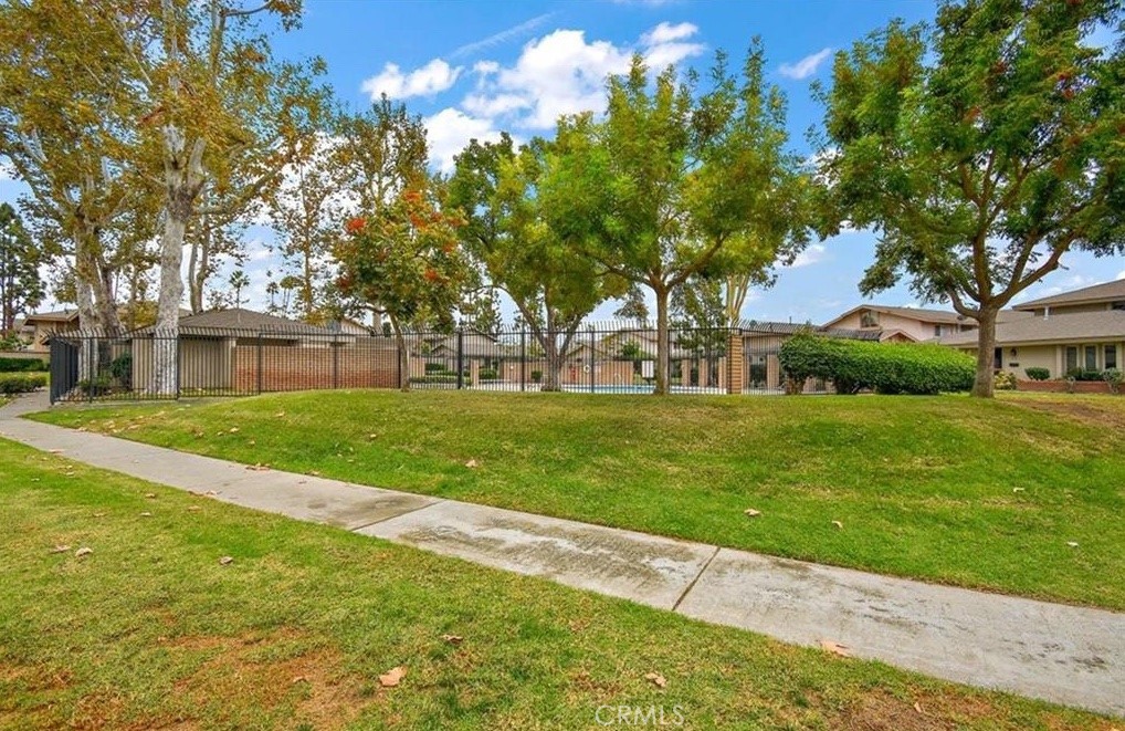 207 Southampton Way 76