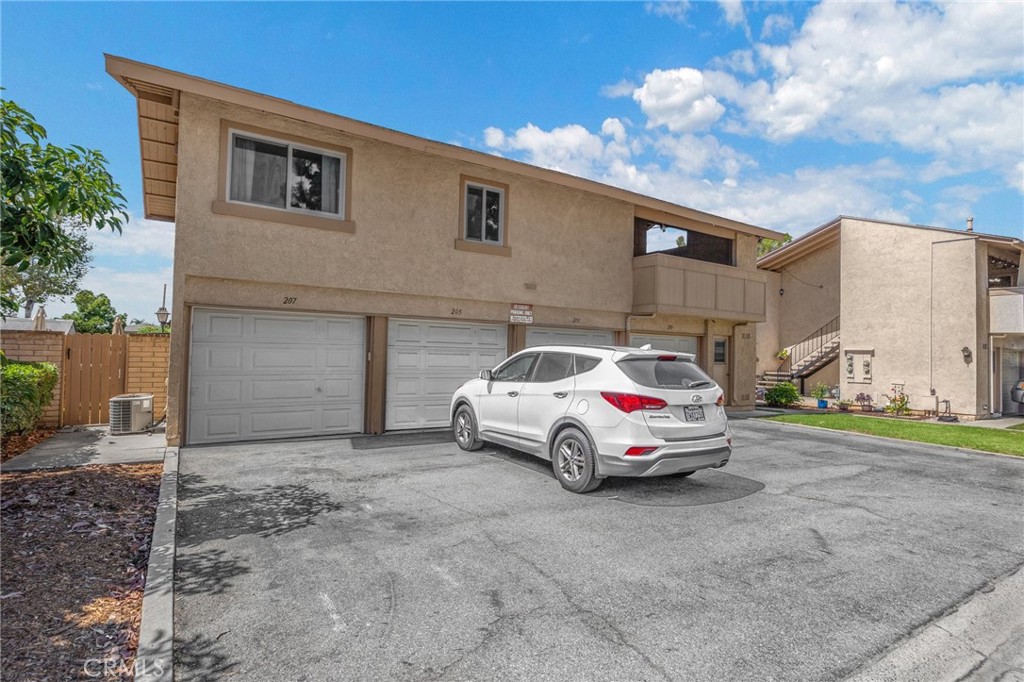 207 Southampton Way 76