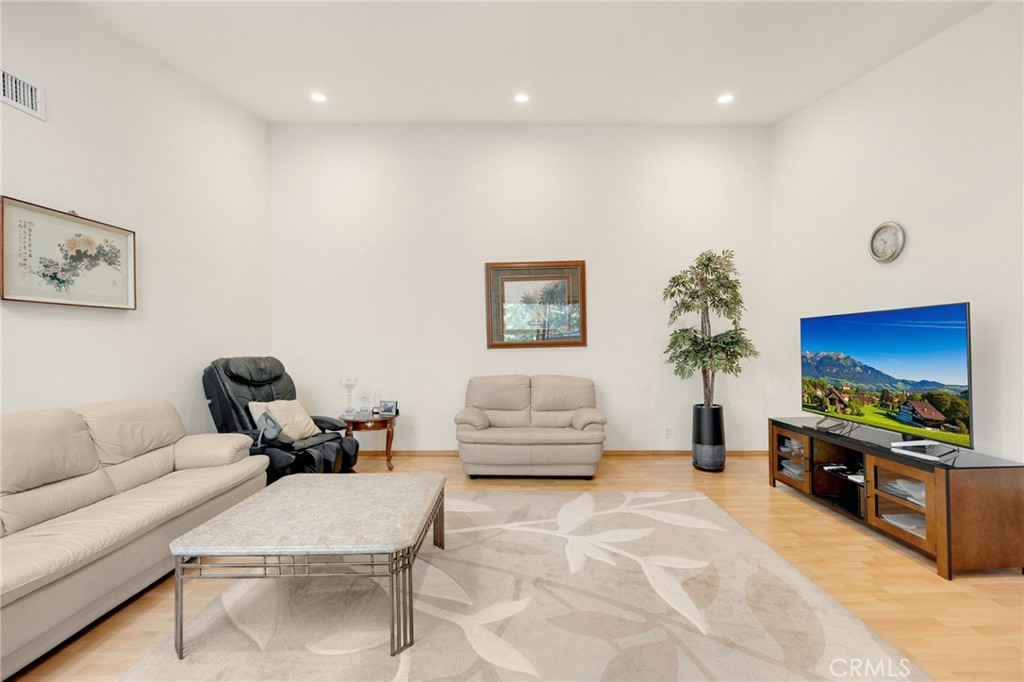 13405 Avenida Santa Tecla 212E