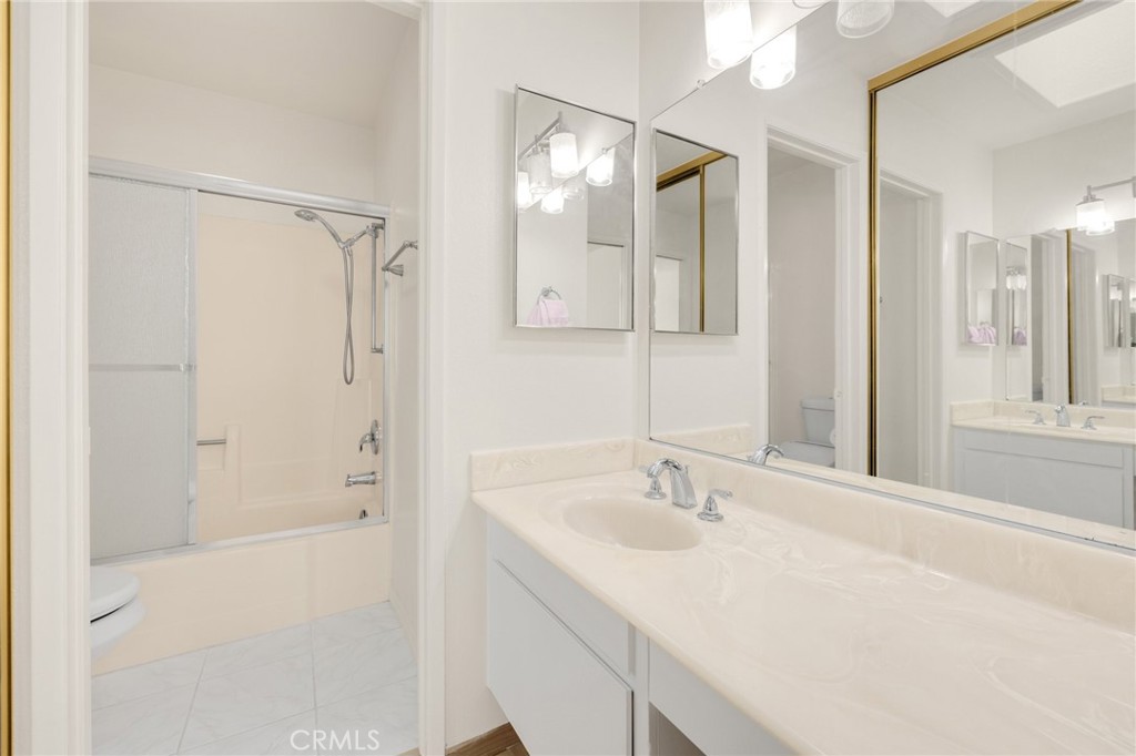 13405 Avenida Santa Tecla 212E