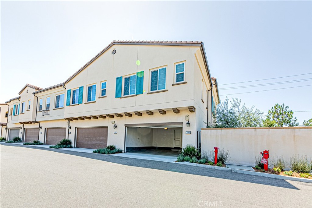 840 Arletta Way
