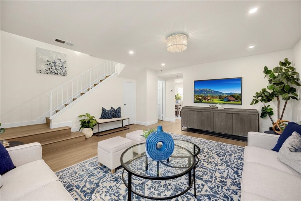 3513 Wildwood Street