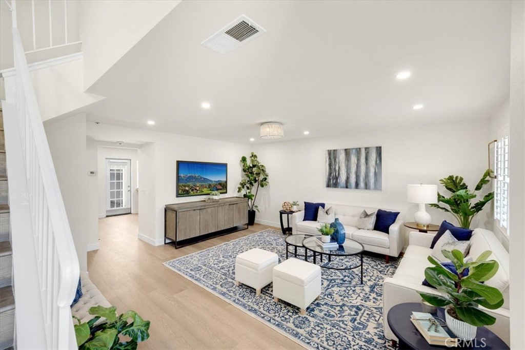 3513 Wildwood Street