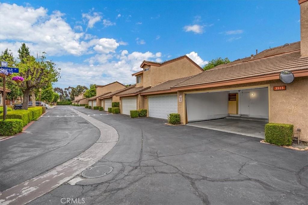 3513 Wildwood Street