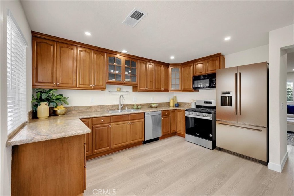 3513 Wildwood Street