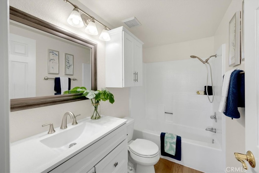 3513 Wildwood Street