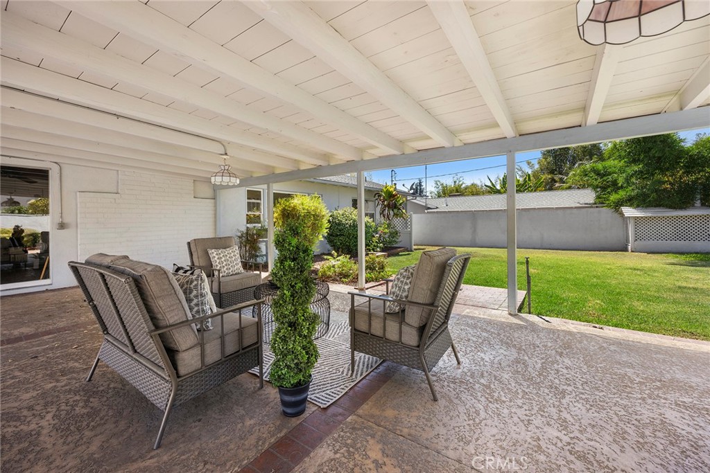 15749 Lindskog Drive