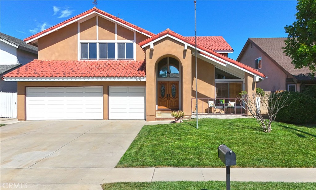 1772 N Meadowlark Lane