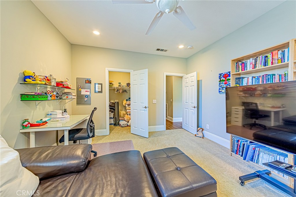 3511 Christopher Lane