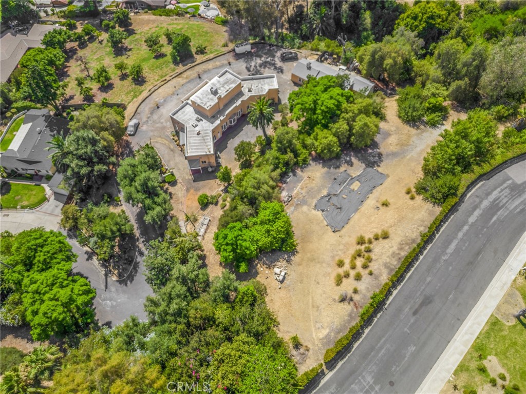 5811 Alta Avenue