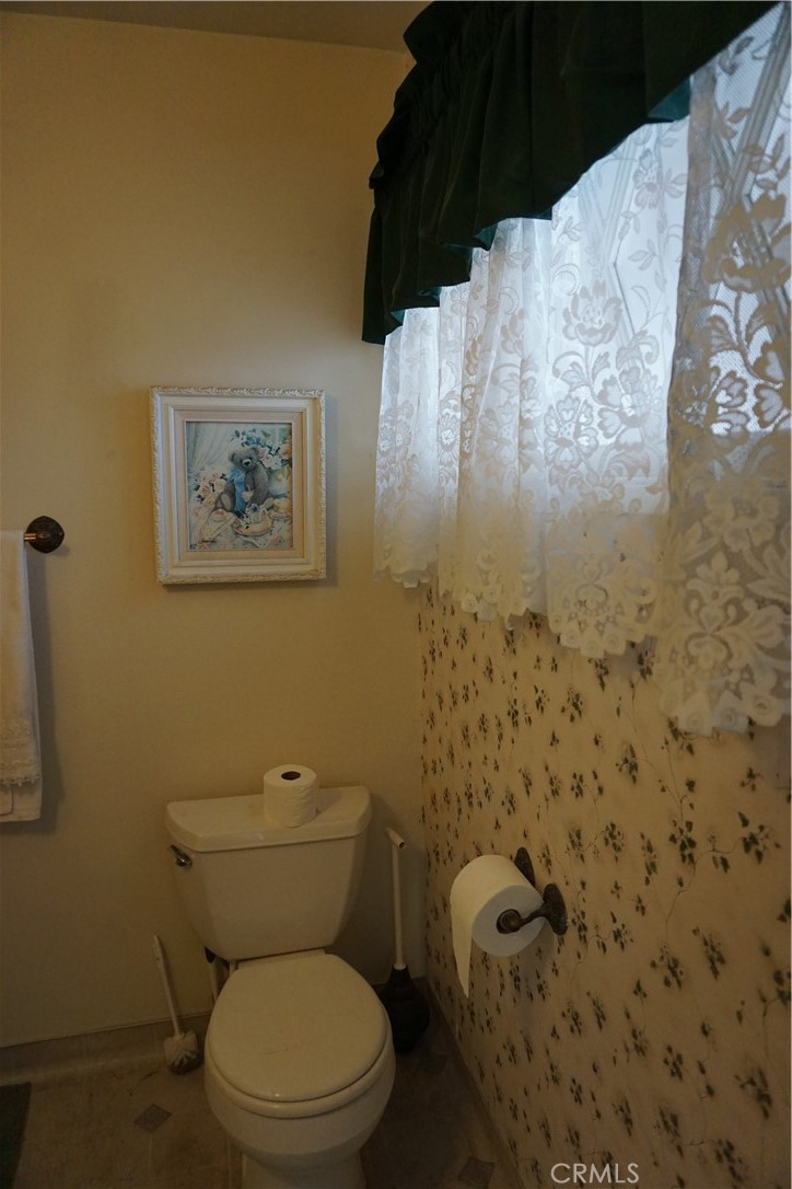 9561 Cardinal Avenue