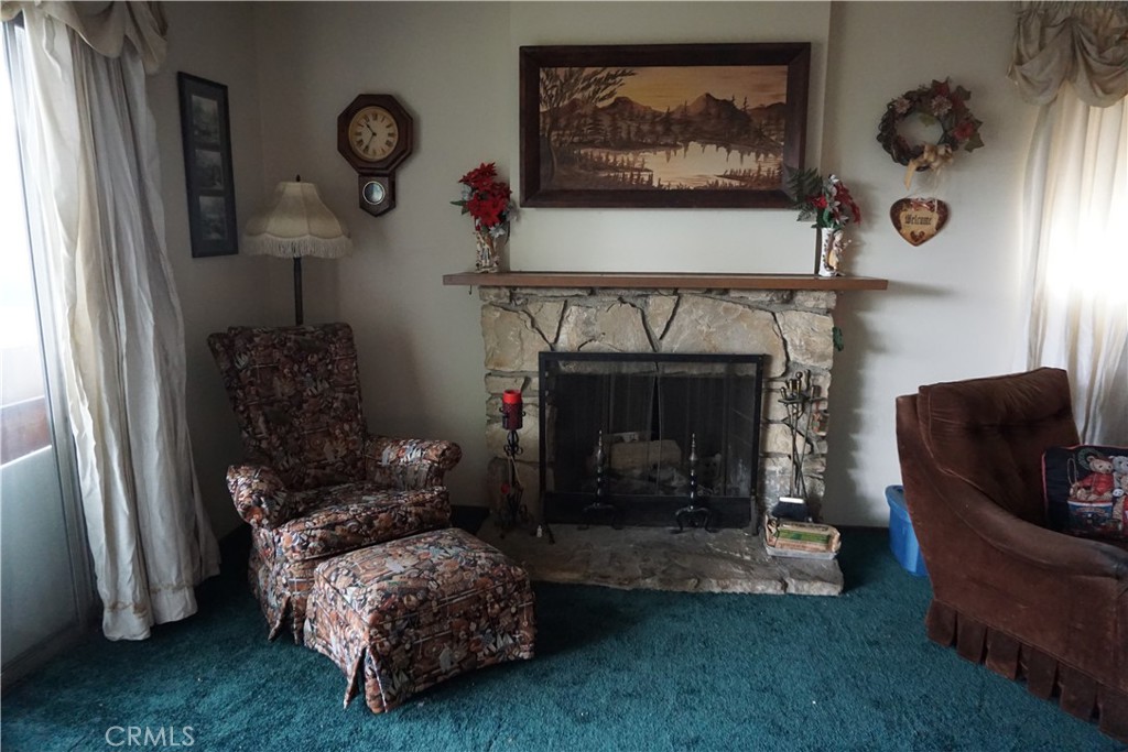 9561 Cardinal Avenue