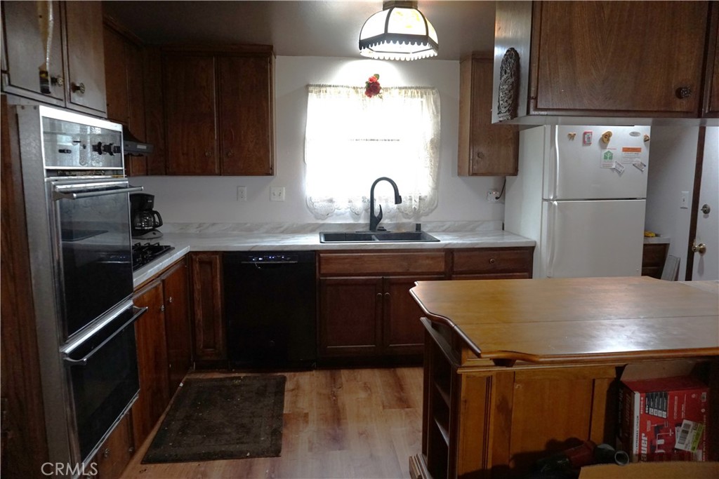 9561 Cardinal Avenue