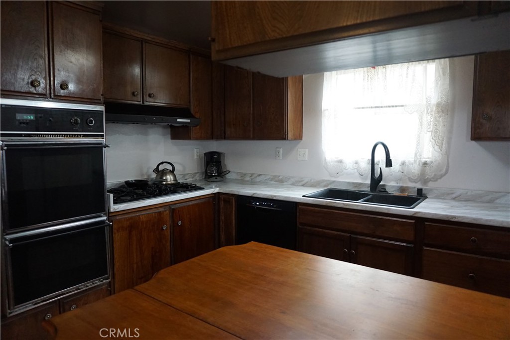 9561 Cardinal Avenue