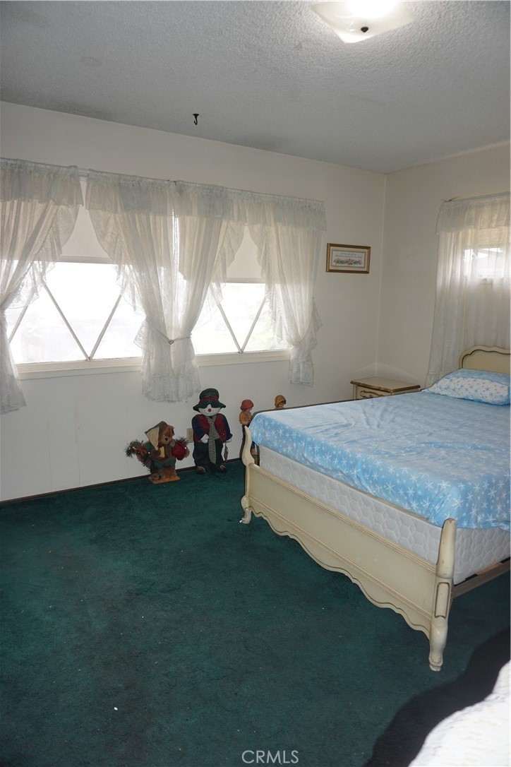 9561 Cardinal Avenue