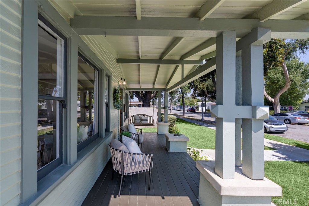 315 N Balcom Avenue