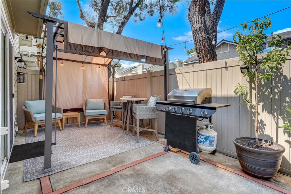 6000 Waterbury Court 141