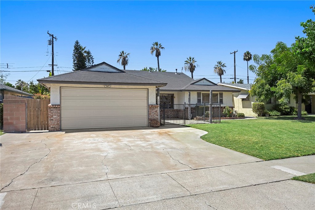 707 S Boxwood Street