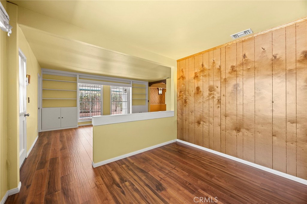 707 S Boxwood Street