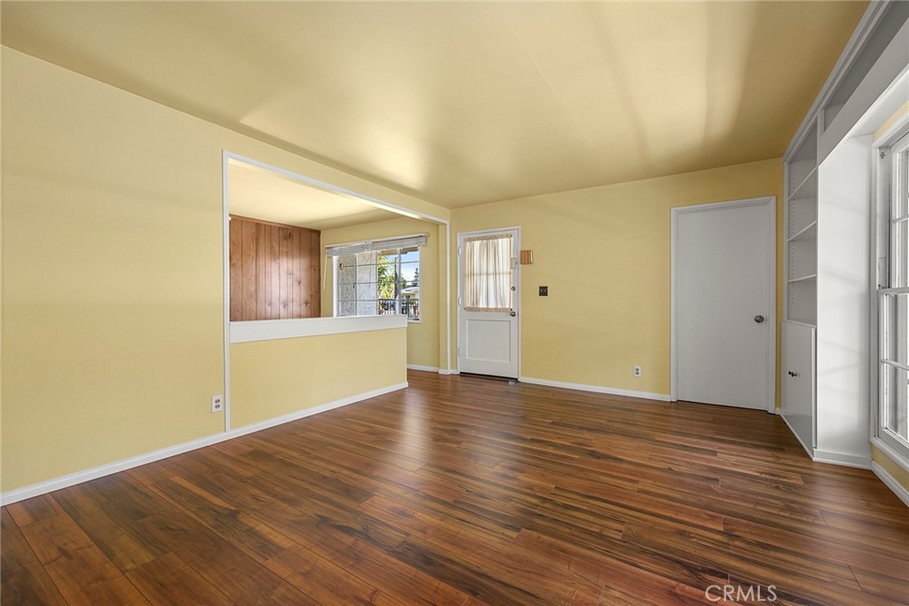 707 S Boxwood Street